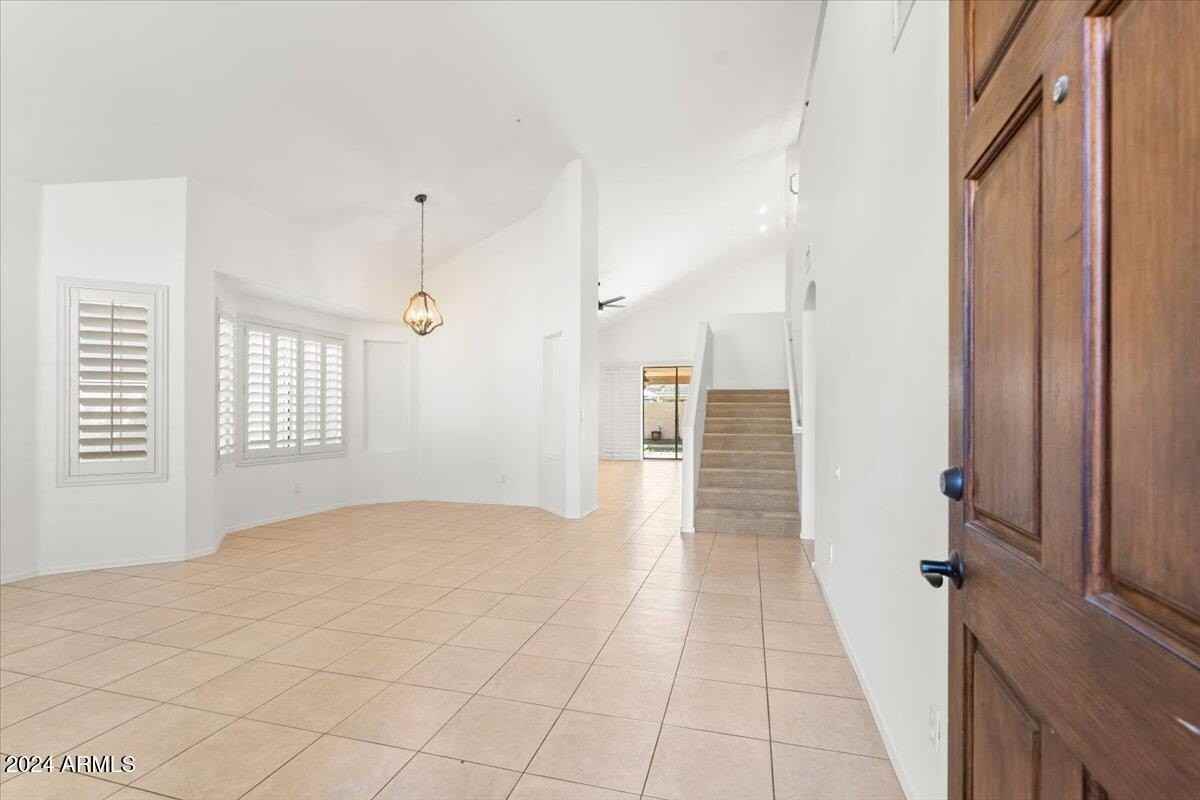 9331 E Wood Dr - Photo 2 of 29