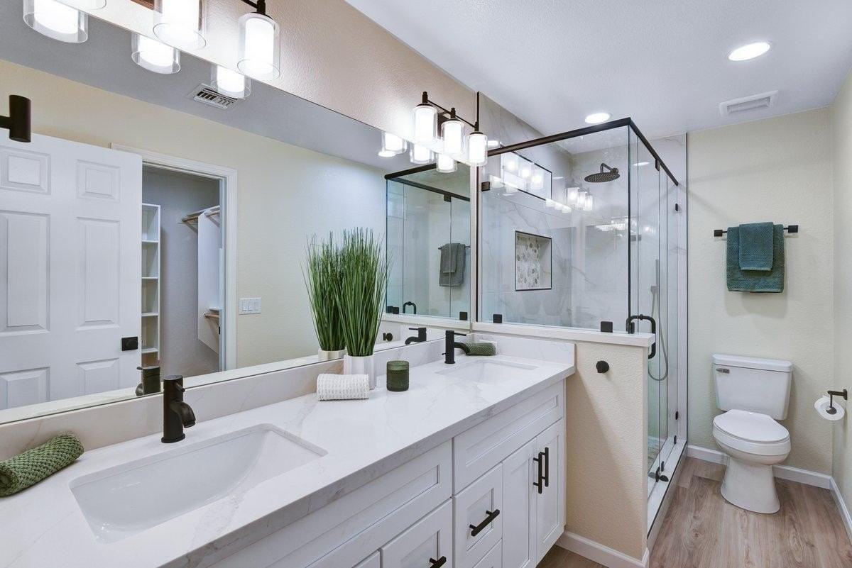 7331 W Windrose Dr - Photo 4 of 17