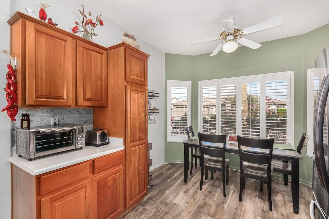 16215 W Desert Winds Dr - Photo 5 of 19