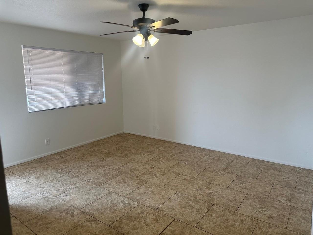 1801 S Plaza Dr - Photo 6 of 17