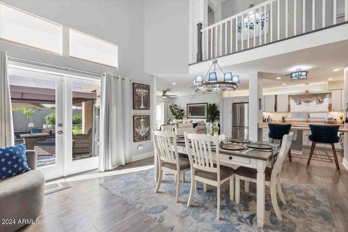 4304 E Milton Dr - Photo 3 of 18