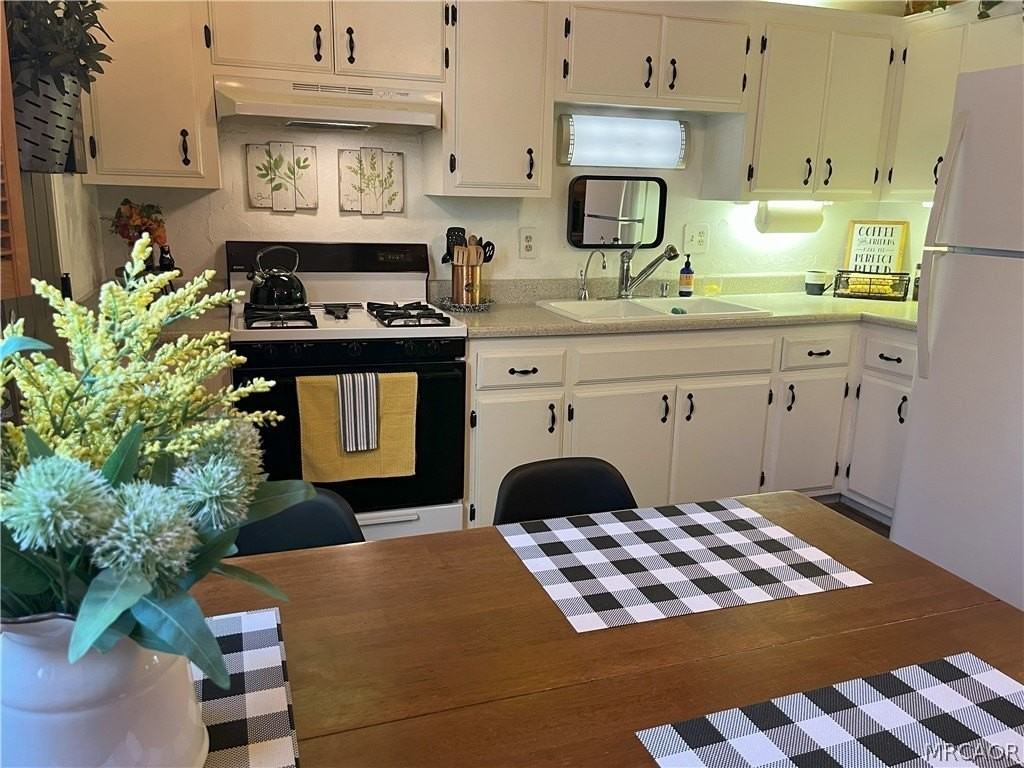 317 Santa Clara Blvd - Photo 7 of 17