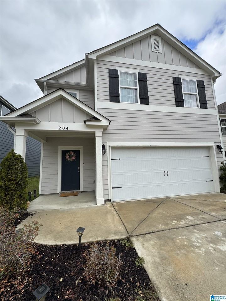 204 Chelsea Park Rd - Photo 3 of 10