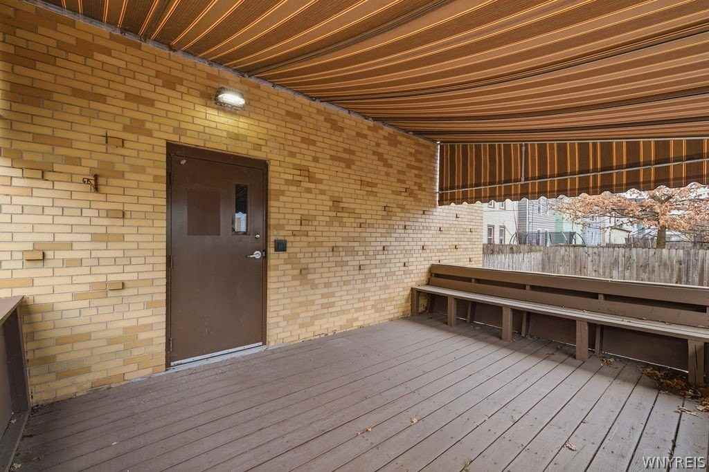 57 Saint Johns Parkside St - Photo 5 of 49