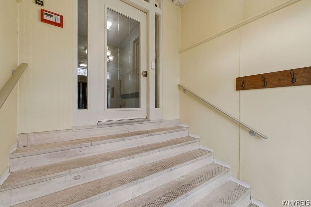 57 Saint Johns Parkside St - Photo 7 of 49