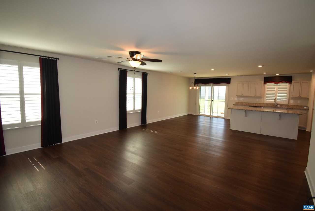 167 Virginia Ave - Photo 5 of 28