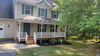 19 Woodlawn Dr - Photo 1 of 1