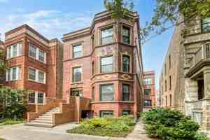 featured image of 1334 W Bryn Mawr Ave #3R