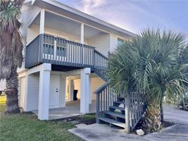 featured image of 328 Sea Isle Dr Unit A