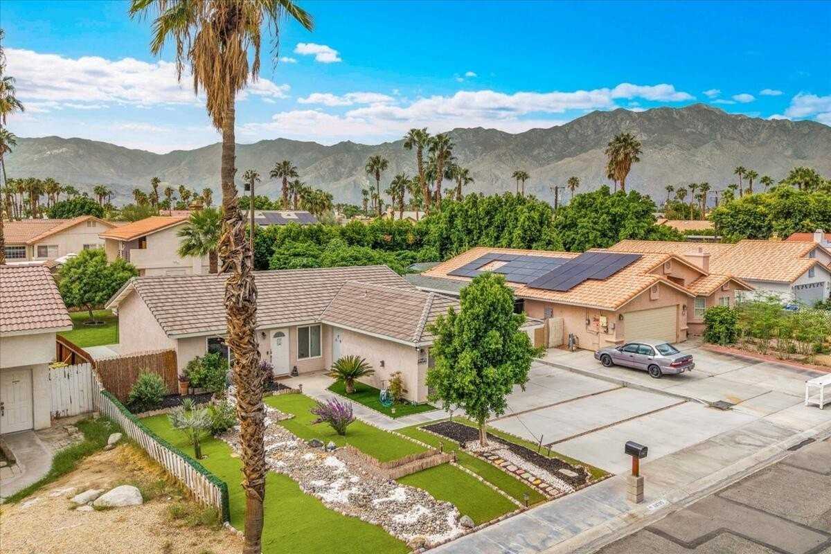 68705 Tortuga Rd - Photo 3 of 39