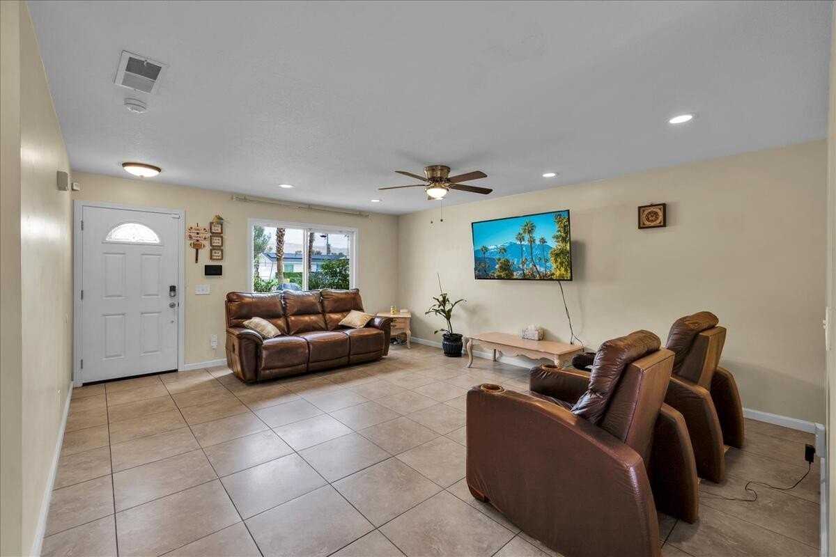 68705 Tortuga Rd - Photo 5 of 39