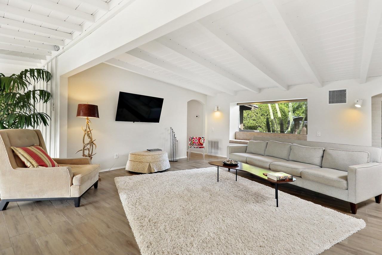 261 Cordoba Way - Photo 5 of 45