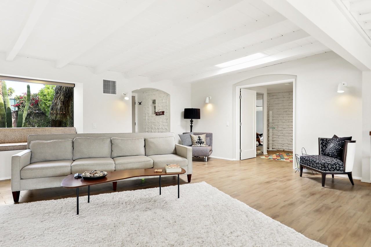 261 Cordoba Way - Photo 7 of 45