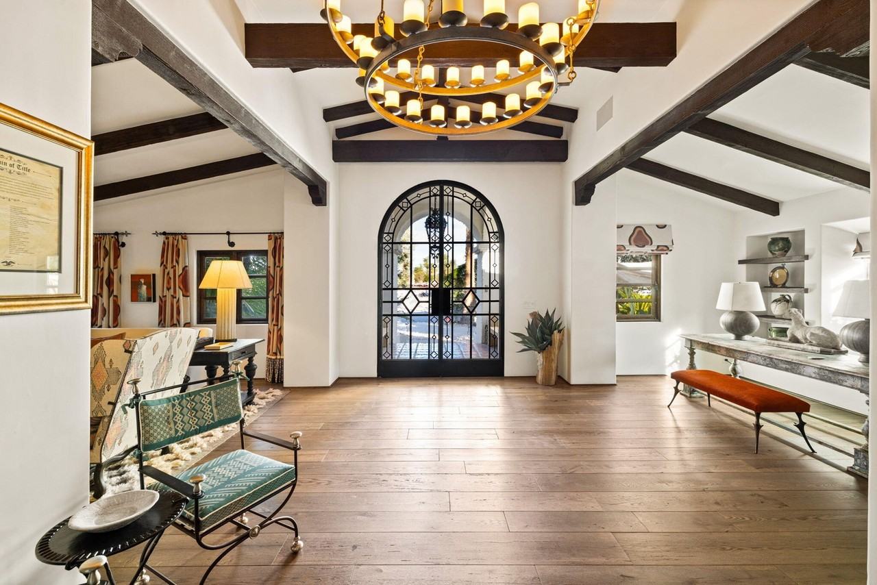 535 N Belardo Rd - Photo 6 of 45