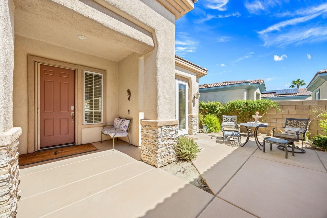 74068 Kokopelli Cir - Photo 4 of 46