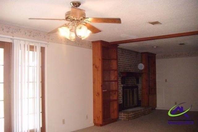 607 Greenbriar Rd - Photo 2 of 8