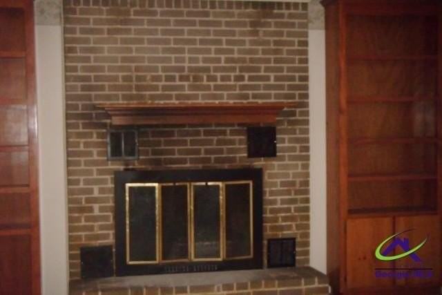 607 Greenbriar Rd - Photo 6 of 8