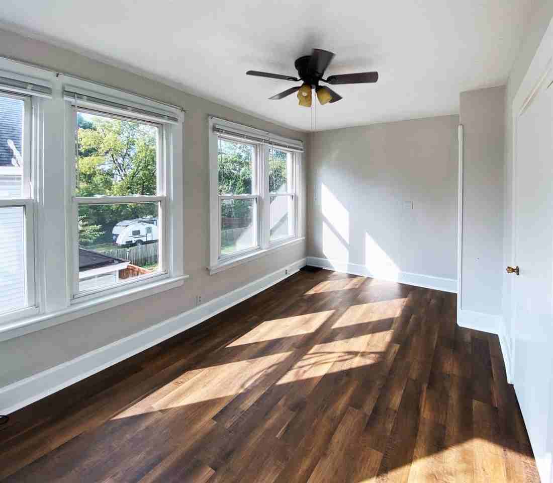 5651 Ridge Ave Apt 2 - Photo 6 of 11