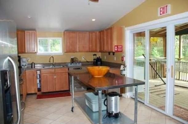 2003 United Dr - Photo 5 of 11