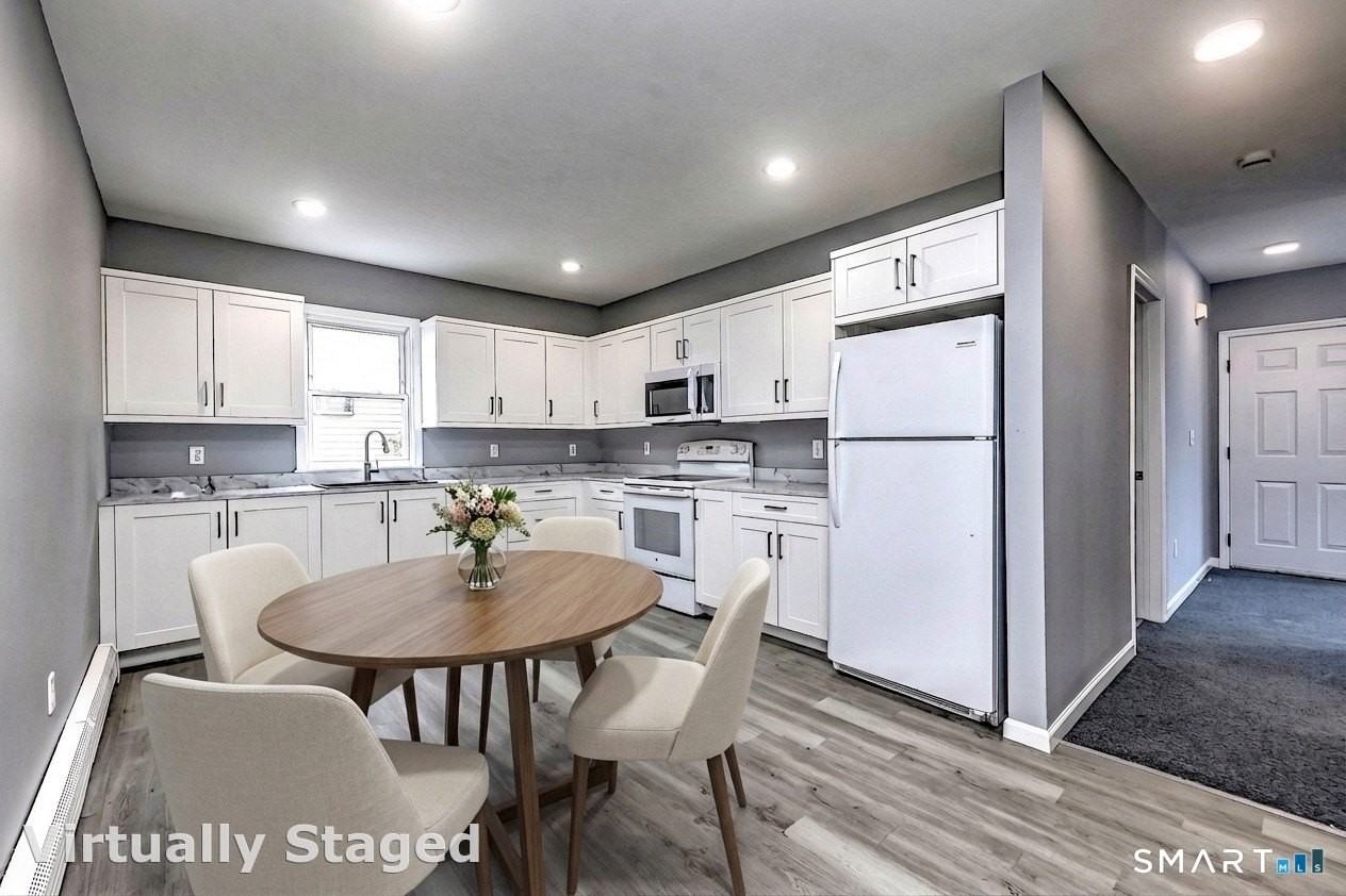 86 Avery St Apt 1 - Photo 5 of 18