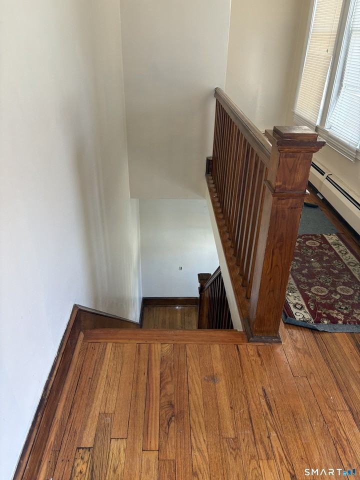 33 Wilkenda Ave - Photo 2 of 12