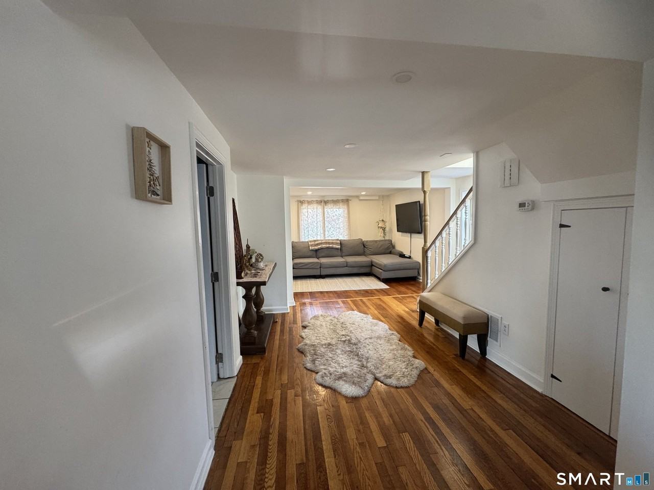 19 Soundview Ave - Photo 7 of 25