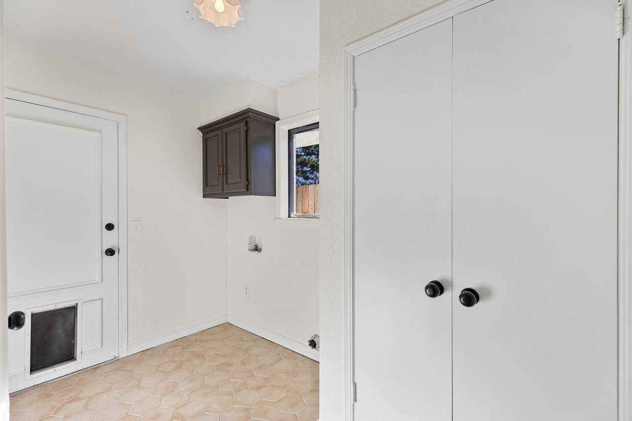 11416 Leaning Elm Rd #1 - Photo 4 of 31