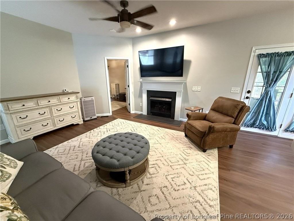 1605 Stonegate S - Photo 3 of 19