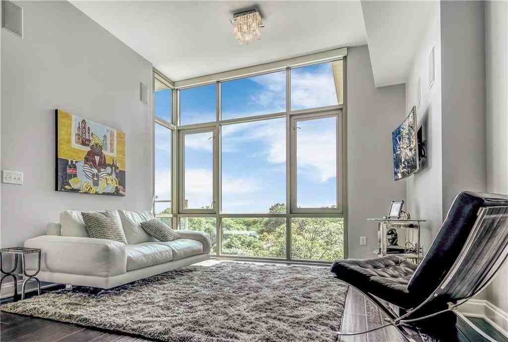 905 Juniper St Ne #802 - Photo 6 of 37
