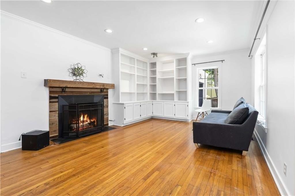 2014 Westminster Way Ne - Photo 5 of 27