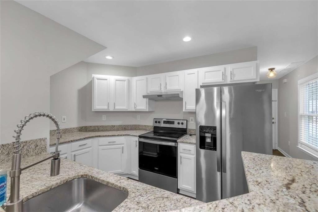 1948 Detroit Ave Nw #A - Photo 7 of 20