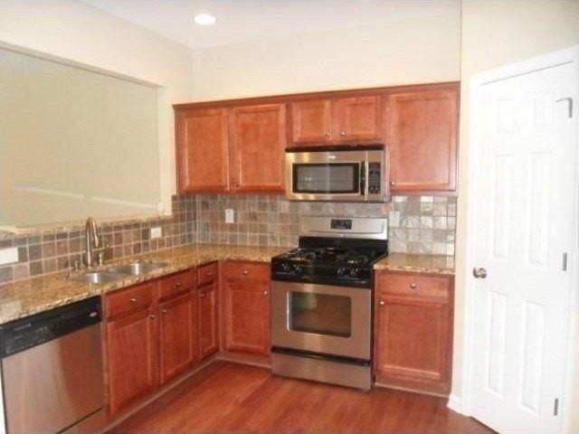 1639 Coleville Oak Ln - Photo 4 of 15