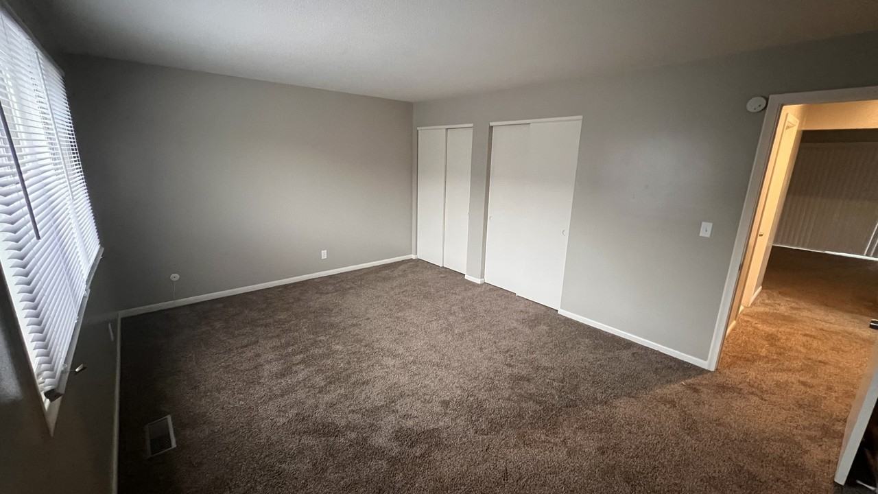 5436 Cresthaven Ln #1 - Photo 7 of 21