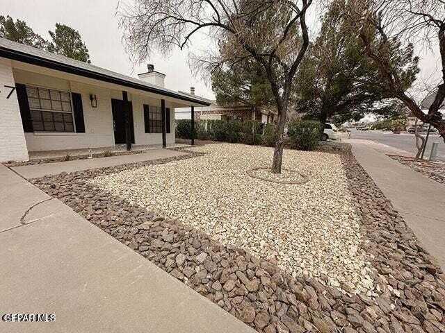 727 Arredondo Dr - Photo 3 of 24