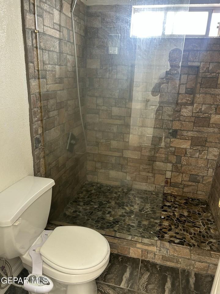 7464 Plaza Taurina Dr - Photo 2 of 12