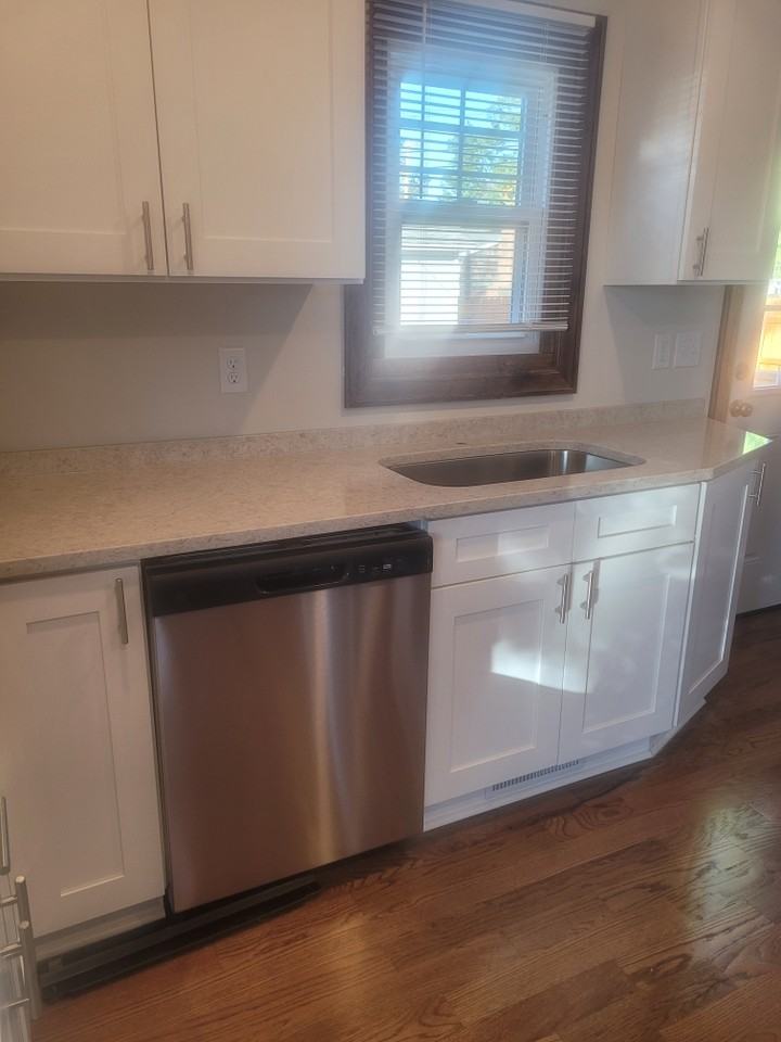 502 E Homer St #1 - Photo 7 of 28