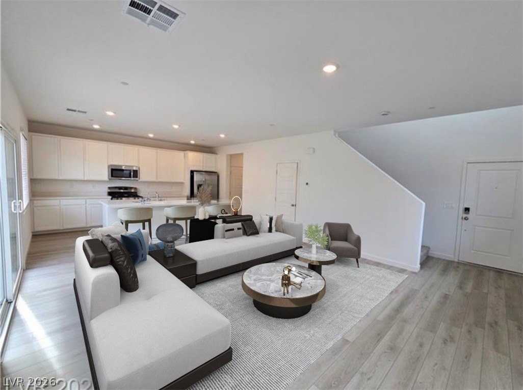 530 Preston Crest St - Photo 3 of 43