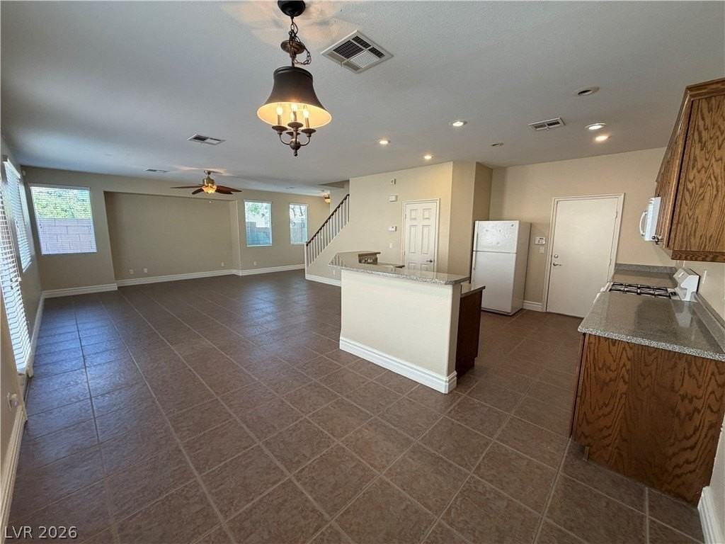 6677 Keyesport Ct - Photo 4 of 27