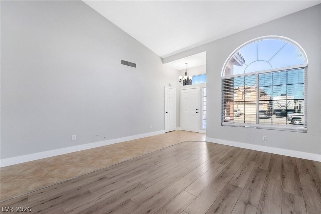 1970 Golden Shadow Ct - Photo 6 of 50