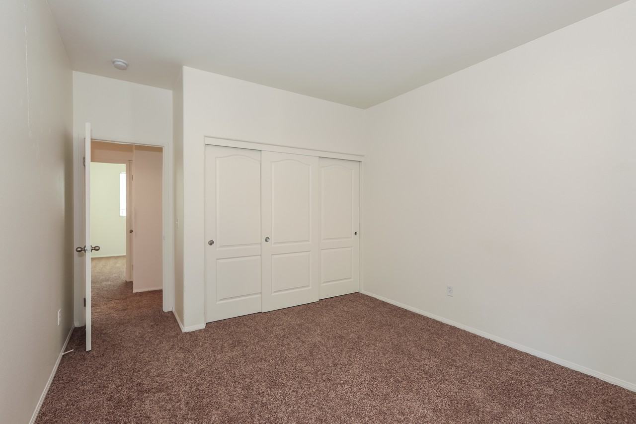 134 Shoal Reef Ave #134 - Photo 5 of 15