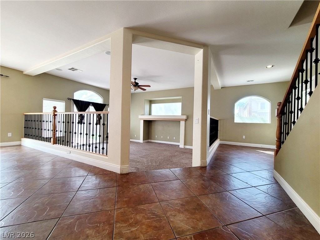 4241 Saxton Green Ave - Photo 4 of 27