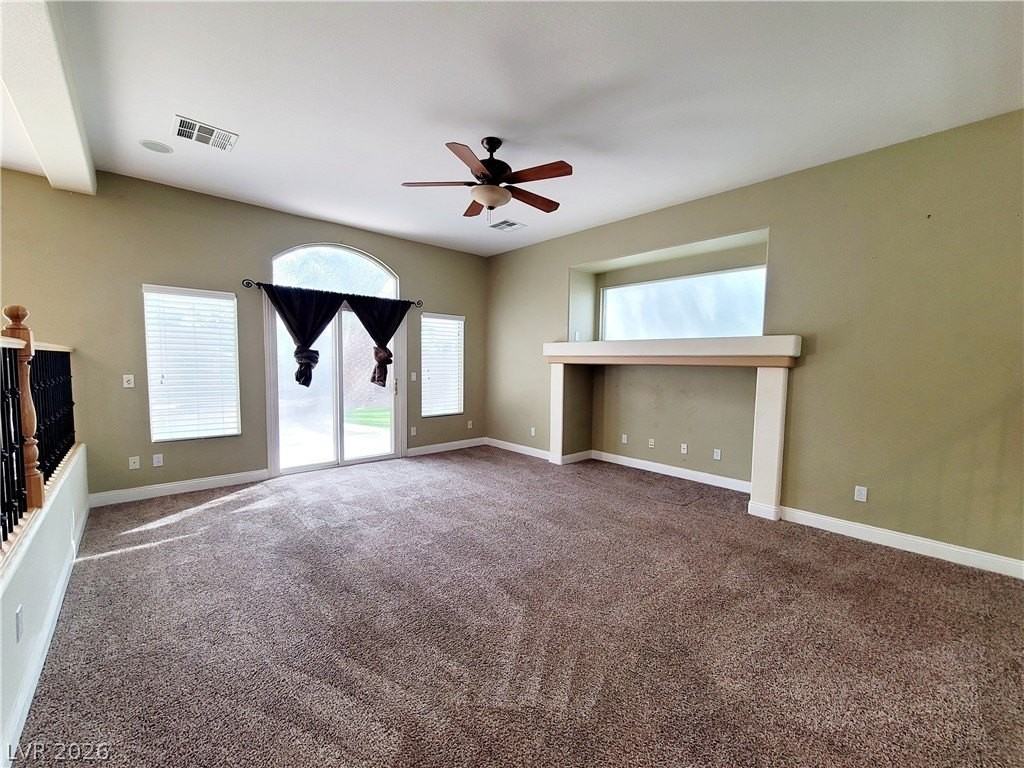 4241 Saxton Green Ave - Photo 5 of 27