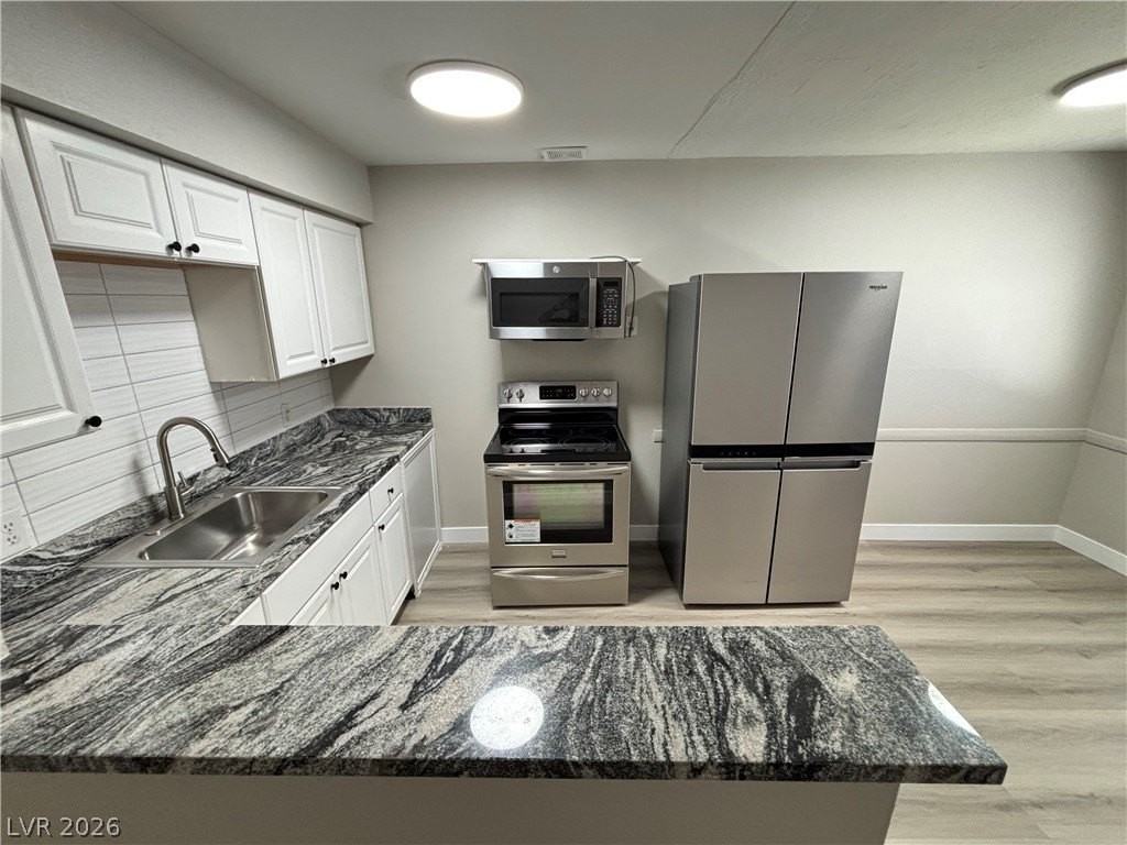 239 W Philadelphia Ave #5 - Photo 7 of 16