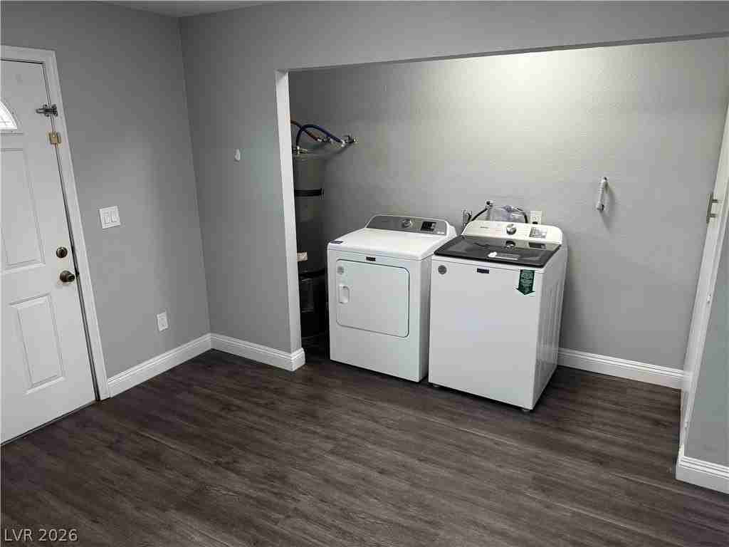 1017 Norman Ave - Photo 5 of 18