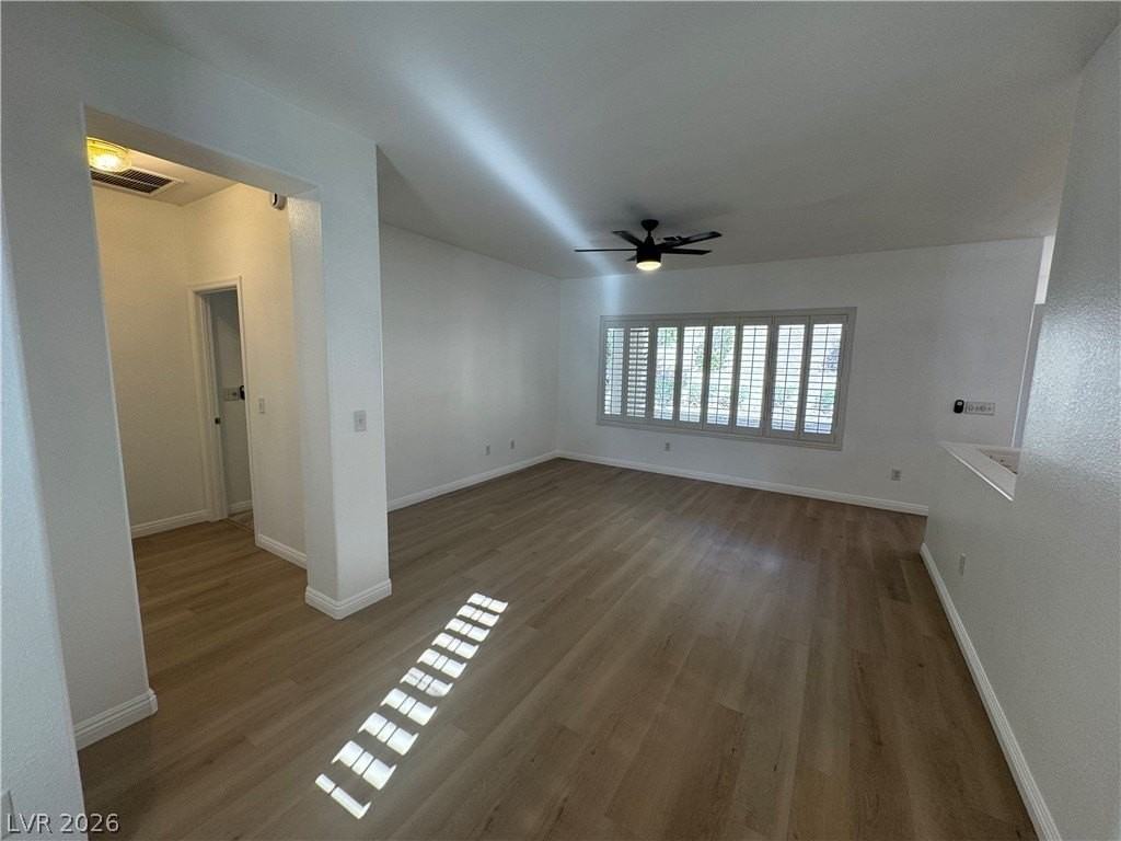 2166 Grand Traverse St - Photo 3 of 33