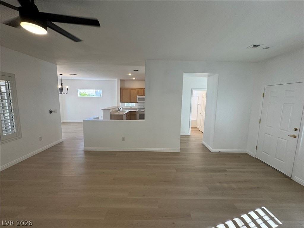 2166 Grand Traverse St - Photo 5 of 33