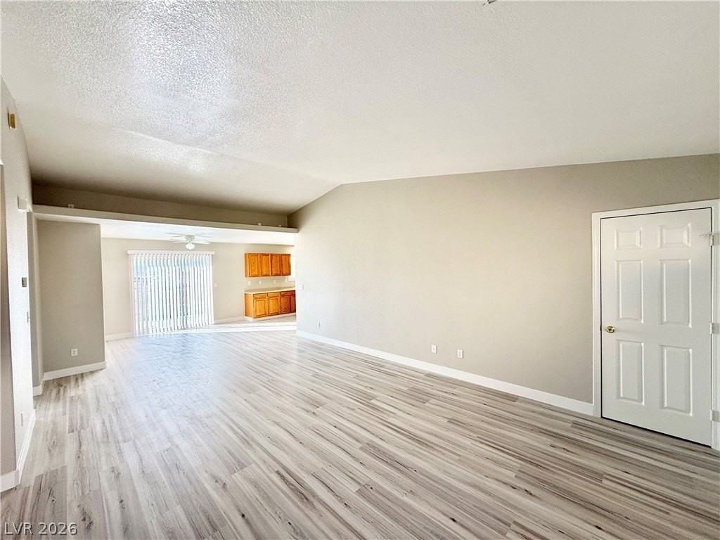 1080 Jubilee Ct #C - Photo 4 of 24