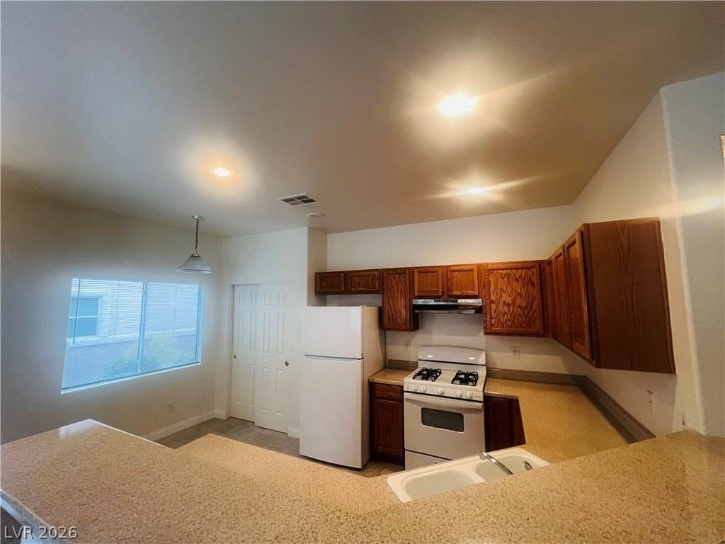 1565 Buffalo Brubaker Ln - Photo 3 of 24