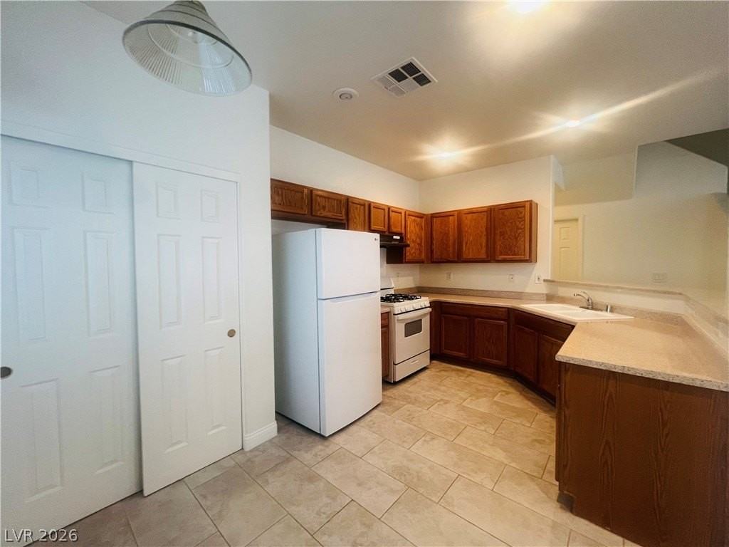 1565 Buffalo Brubaker Ln - Photo 4 of 24