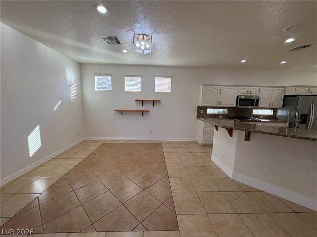 128 Torchwood Ln - Photo 6 of 20